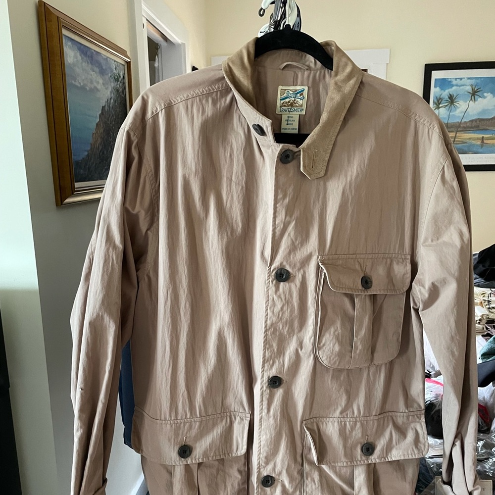 Travel Smith jacket with leather collar